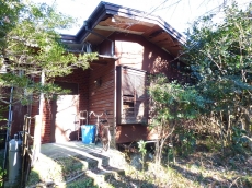 伊豆高原 イトーピア一碧湖畔別荘地