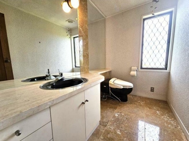 伊豆高原 イトーピア一碧湖畔別荘地