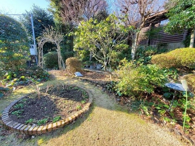 伊豆高原 イトーピア一碧湖畔別荘地