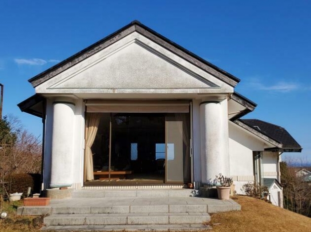 伊豆高原 イトーピア一碧湖畔別荘地