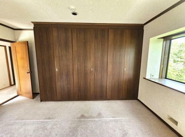 伊豆高原 イトーピア一碧湖畔別荘地