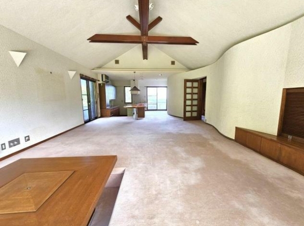 伊豆高原 イトーピア一碧湖畔別荘地