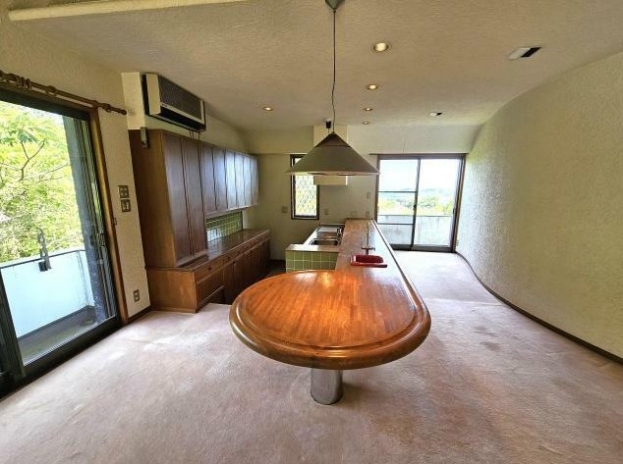 伊豆高原 イトーピア一碧湖畔別荘地