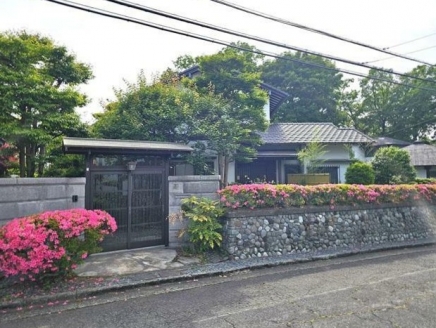 伊豆高原 イトーピア一碧湖畔別荘地