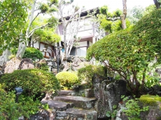 伊豆高原 殖産浮山温泉別荘地